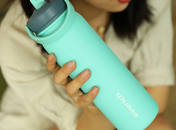 bulk buy water bottles with straw at everich