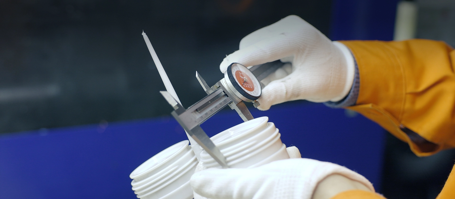 Que tipos de testes você faz para a tampa?