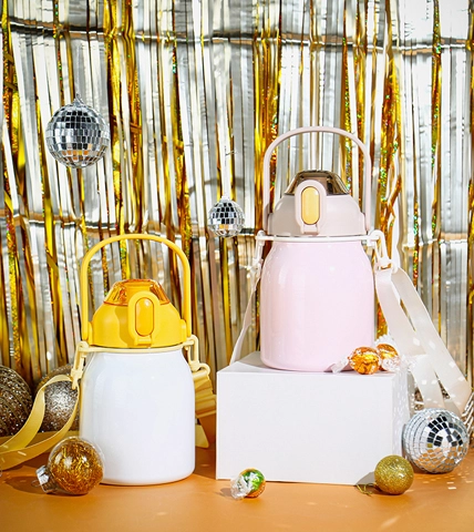 Garrafa de água de aço inoxidável de grande capacidade 01427A